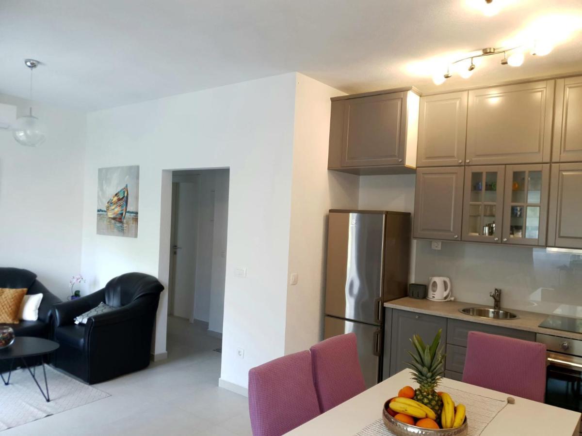 Orchid Seaview Apartment With Garage Parking ซาตอน ภายนอก รูปภาพ